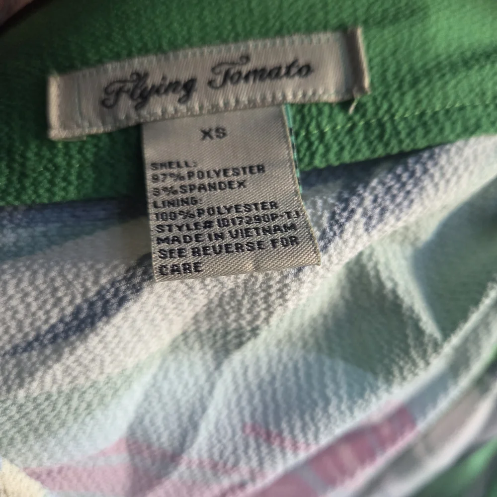 Flying Tomato Green and White Dress XS High Low. Deep Neck Plunge - Picture 5 of 7